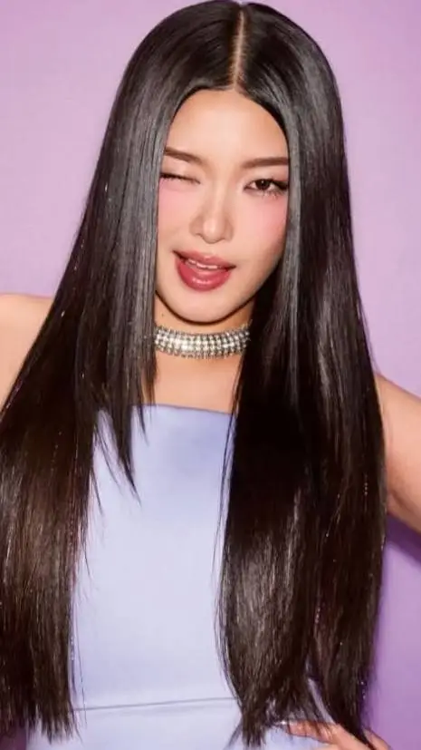 ai character: Yoonchae Jeong  background