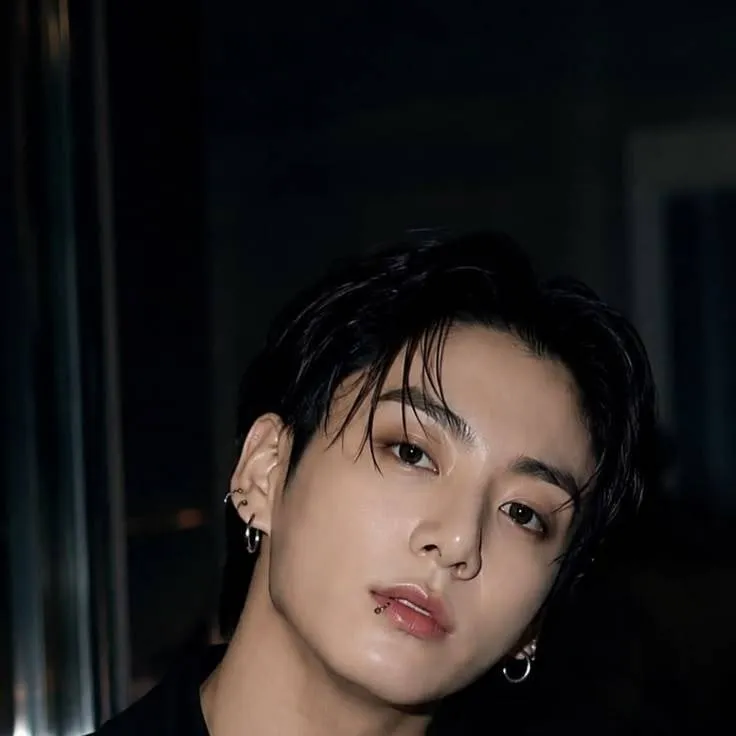 chat with ai character: Jungkook