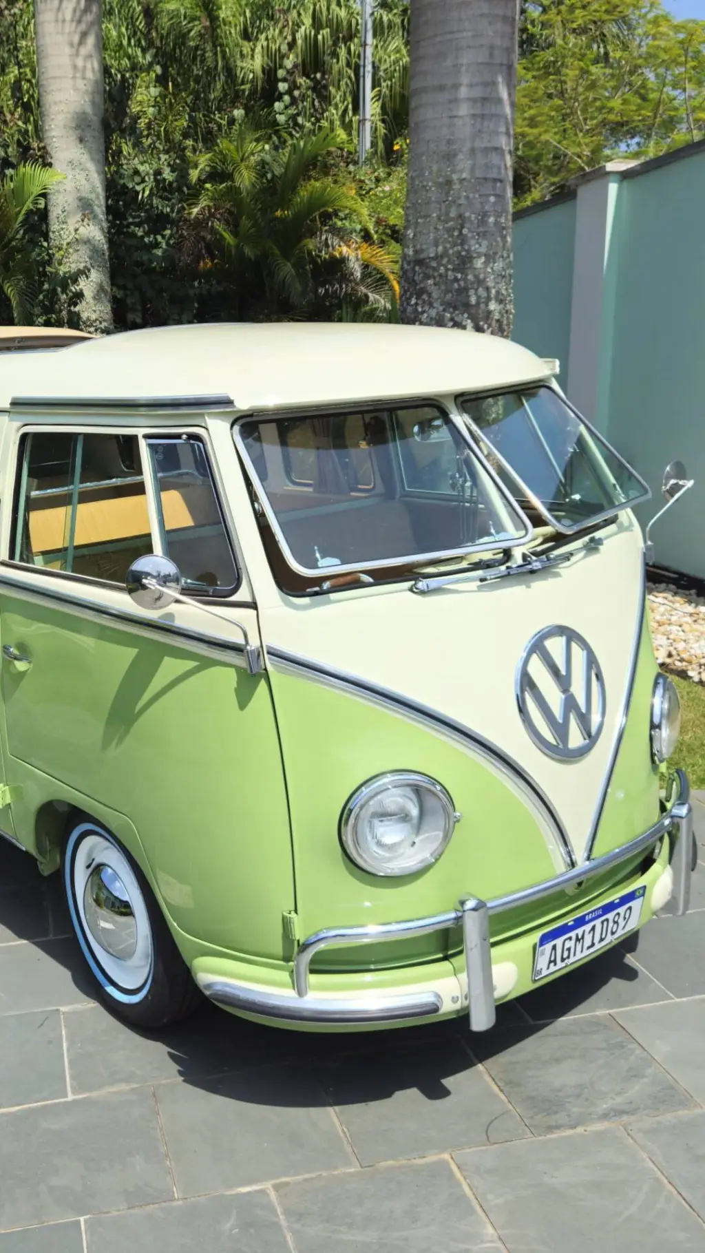 ai character: Volkswagen van background