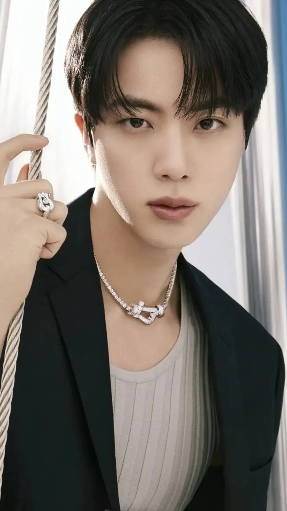 ai character: Kim Seok-Jin background