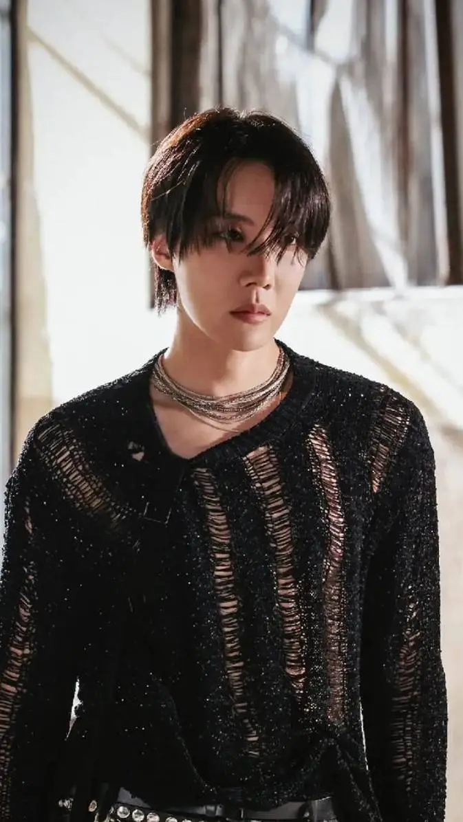 ai character: J-hope background