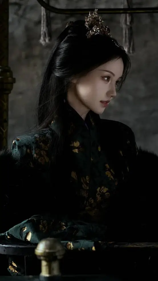 ai character: Yue Lingshuang background
