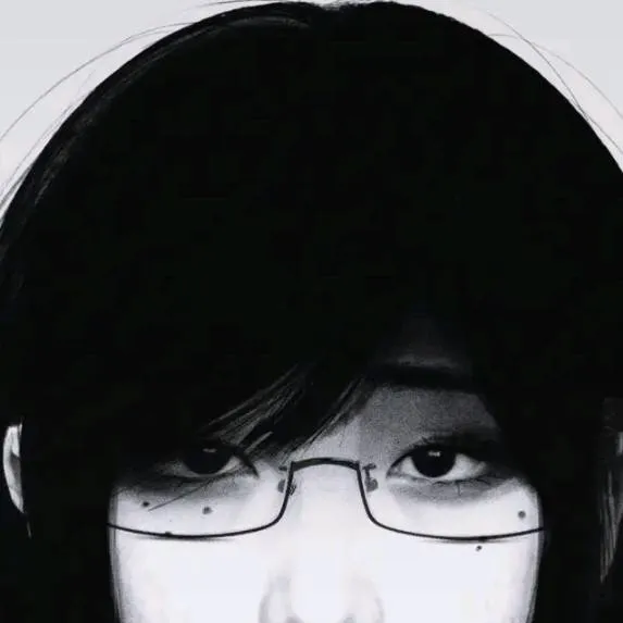 chat with ai character: Yuri