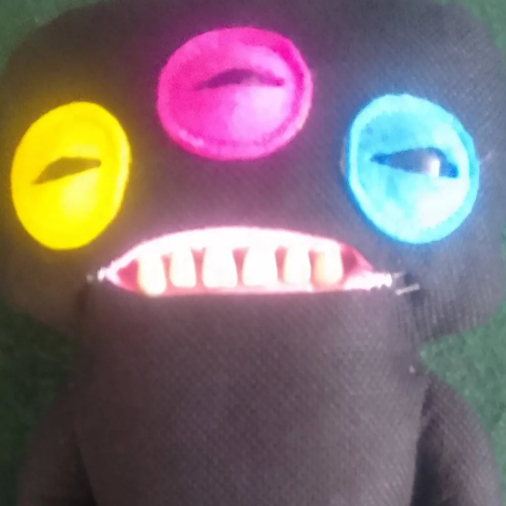 chat with ai character: mi fuggler xd