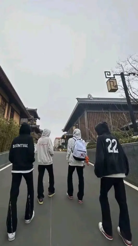 Talkie AI - Chat with ⚠️4BoysBL⚠️