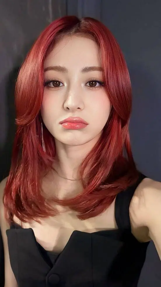 ai character: yunjim background