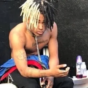 chat with ai character: xxxtention jah