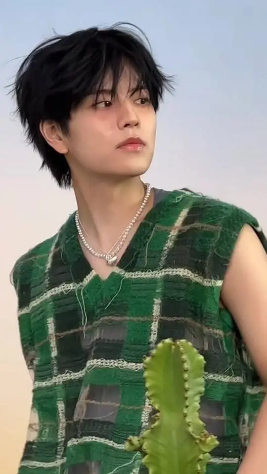 ai character: Seungmin background