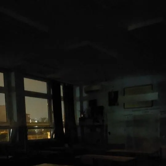 chat with ai character: Night classes? 