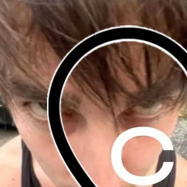chat with ai character: Sam and colby