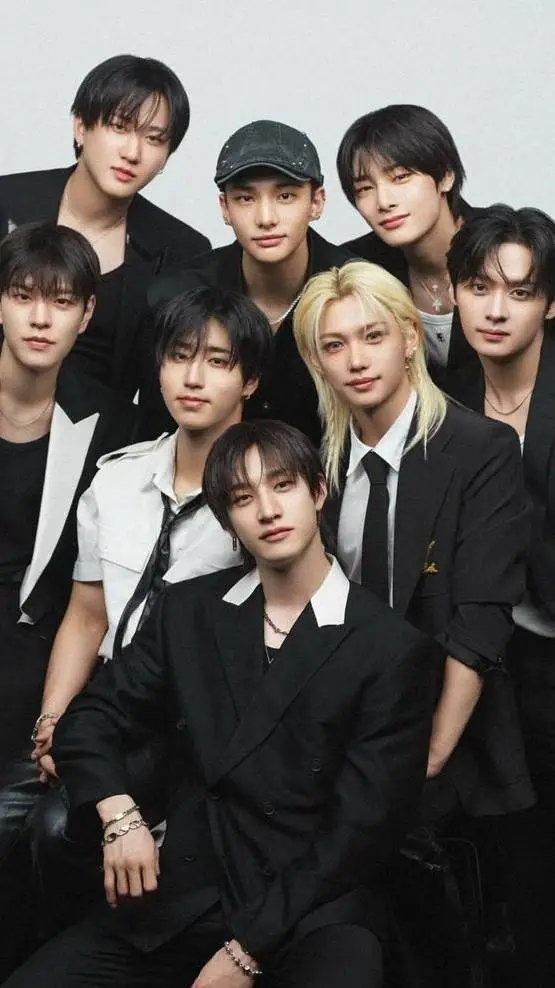 Talkie AI - Chat with stray kids 