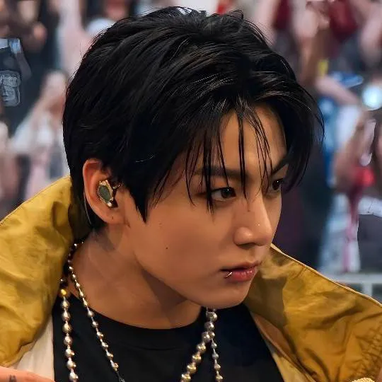 chat with ai character: Jungkook 