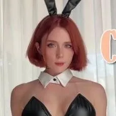 chat with ai character: Sweetie Fox