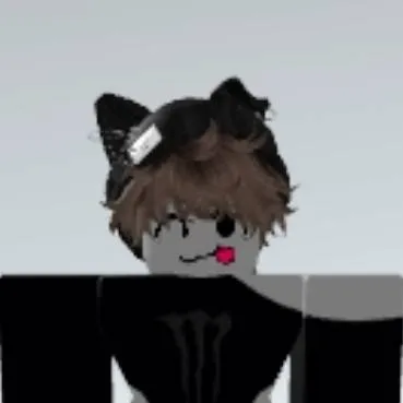 chat with ai character: Erick_Blox