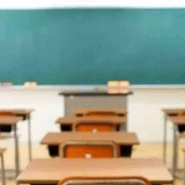 chat with ai character: classroom🩷 *is 👍*
