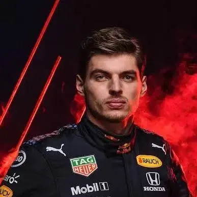 chat with ai character: Max Verstappen