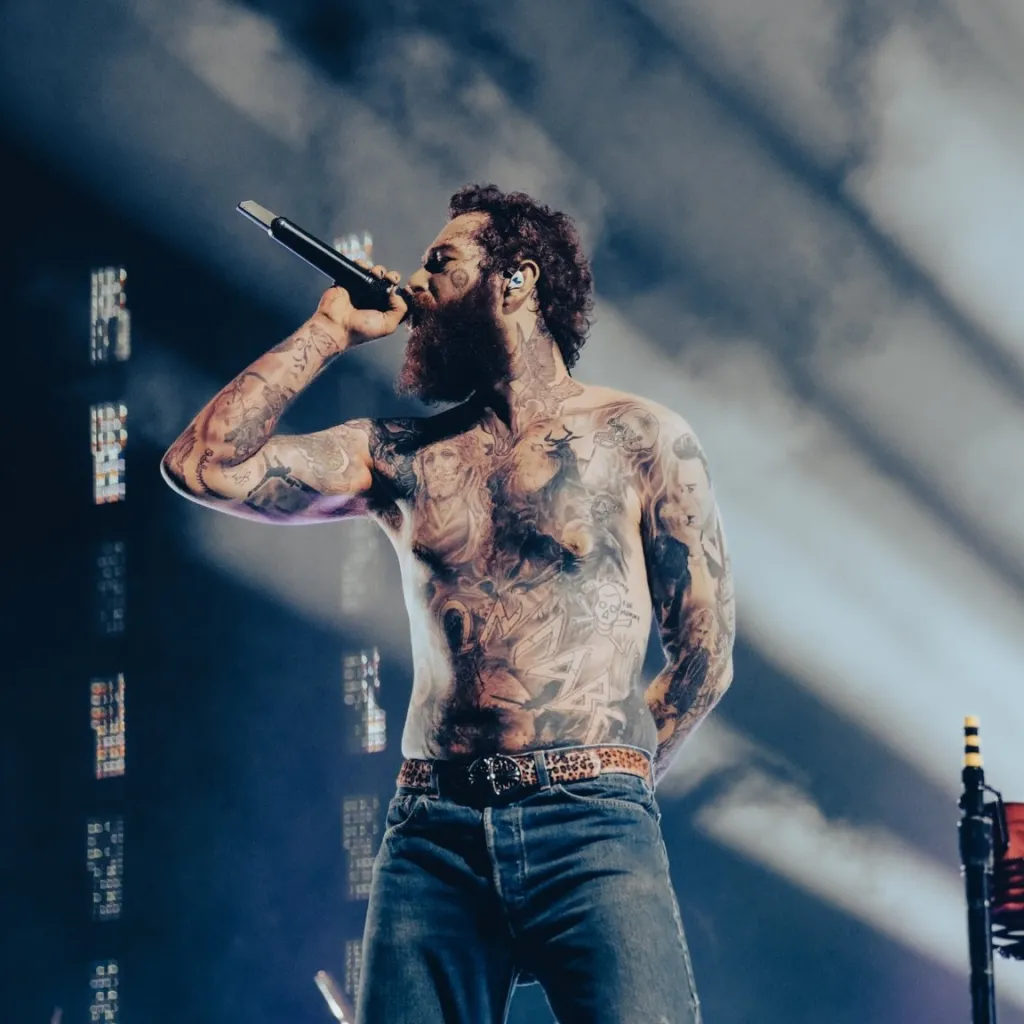 chat with ai character: Post Malone 