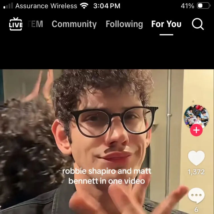 chat with ai character: Matt Bennett 