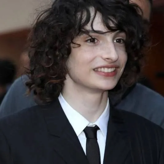 chat with ai character: Finn Wolfhard 