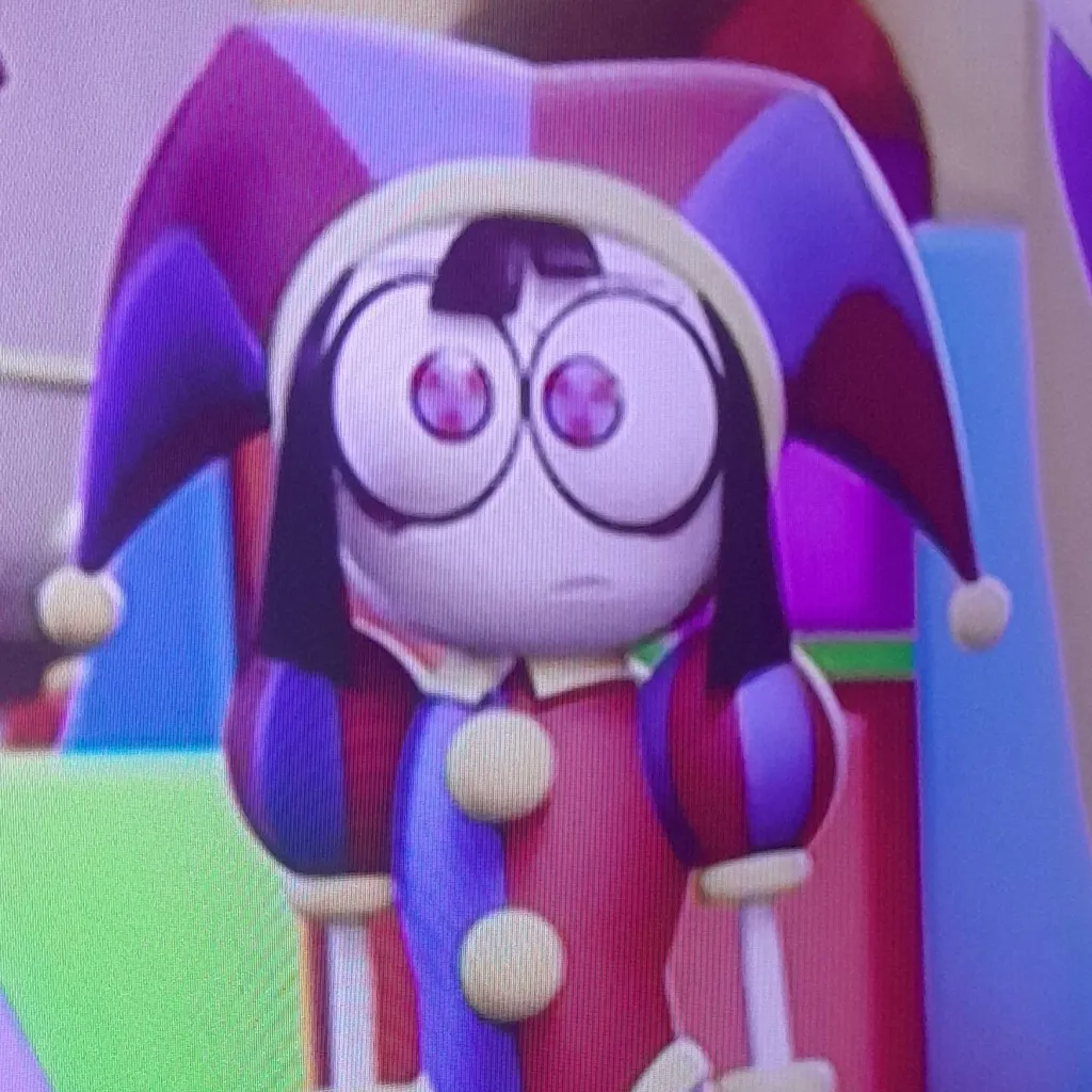 chat with ai character: Pomni