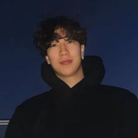 chat with ai character: Ben kim