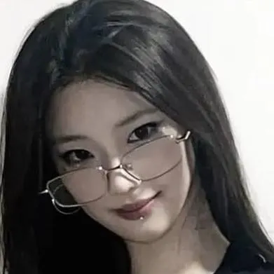 chat with ai character: Ruka