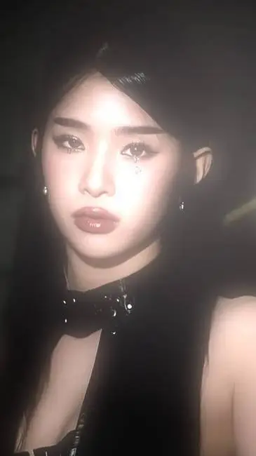 ai character: Sophia laforteza  background