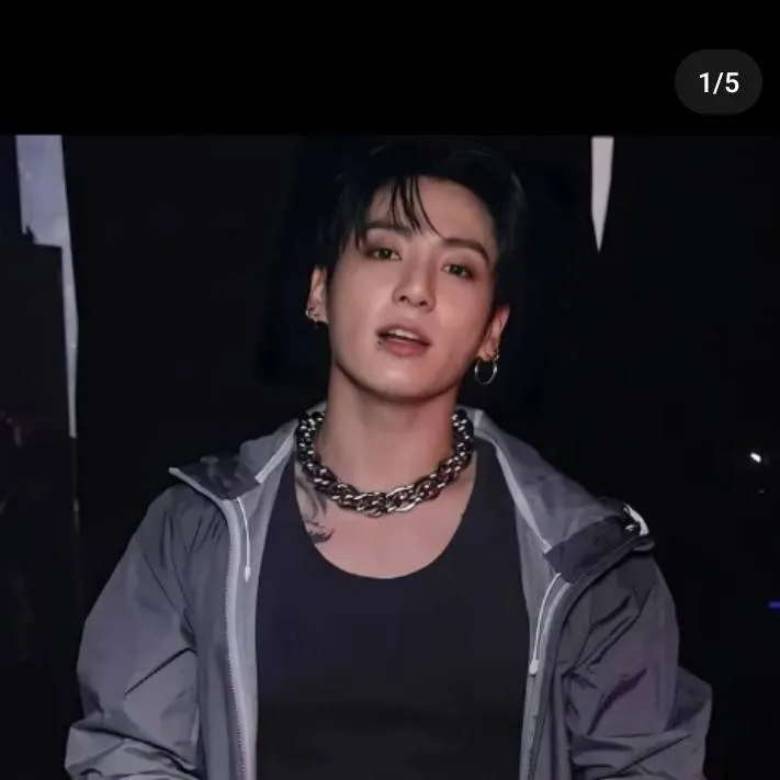 chat with ai character: jeon jungkook 