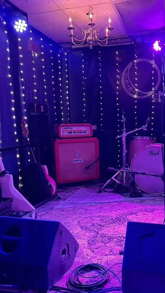 Talkie AI - Chat with the band