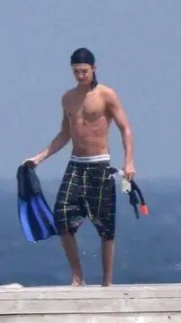 ai character: tom KAULITZ 2010 background