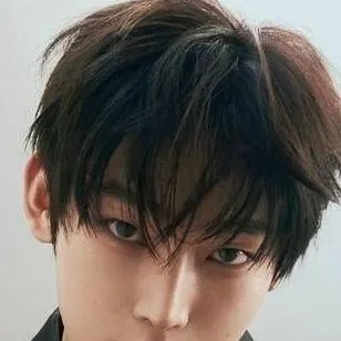 chat with ai character: Kim sunoo(yearning