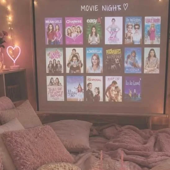 chat with ai character: SLEEPOVER🩷