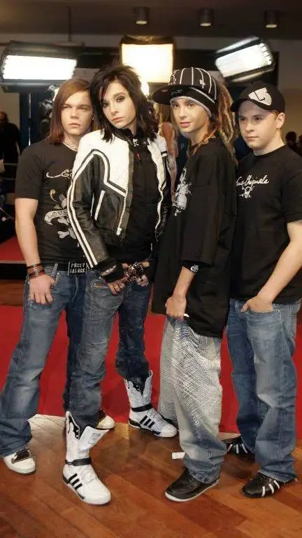 ai character: Tokio Hotel background