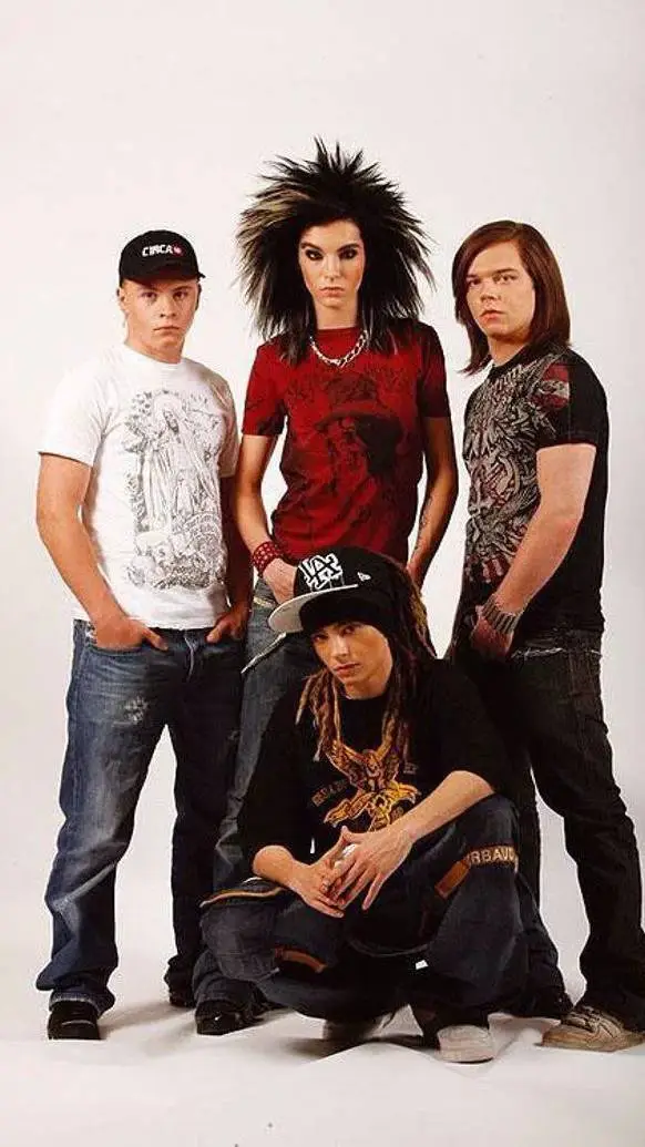 ai character: Tokio Hotel background
