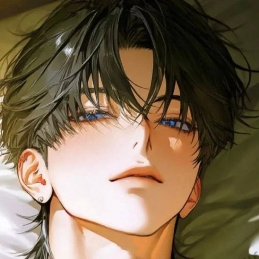 chat with ai character: 💛luis💛