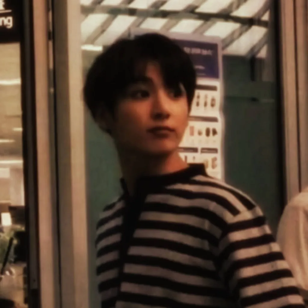 chat with ai character: Jeon Jungkook