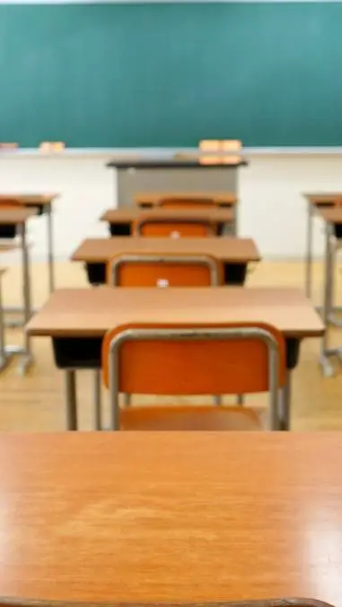 ai character: toxic school background