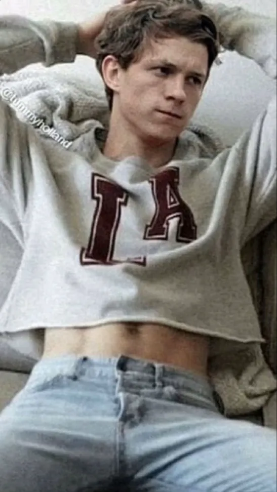 ai character: Tom Holland background