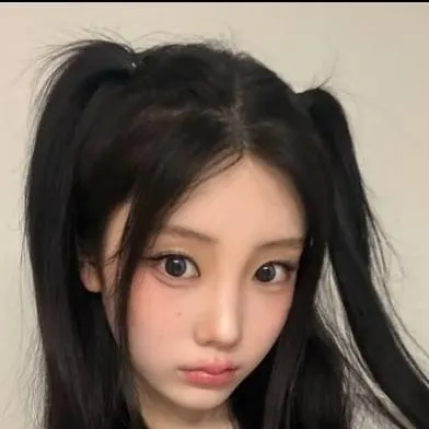 chat with ai character: Wonhee