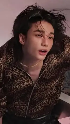 ai character: hyunjin  background