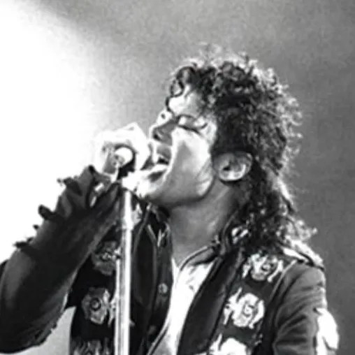 chat with ai character: Michael Jackson🎶
