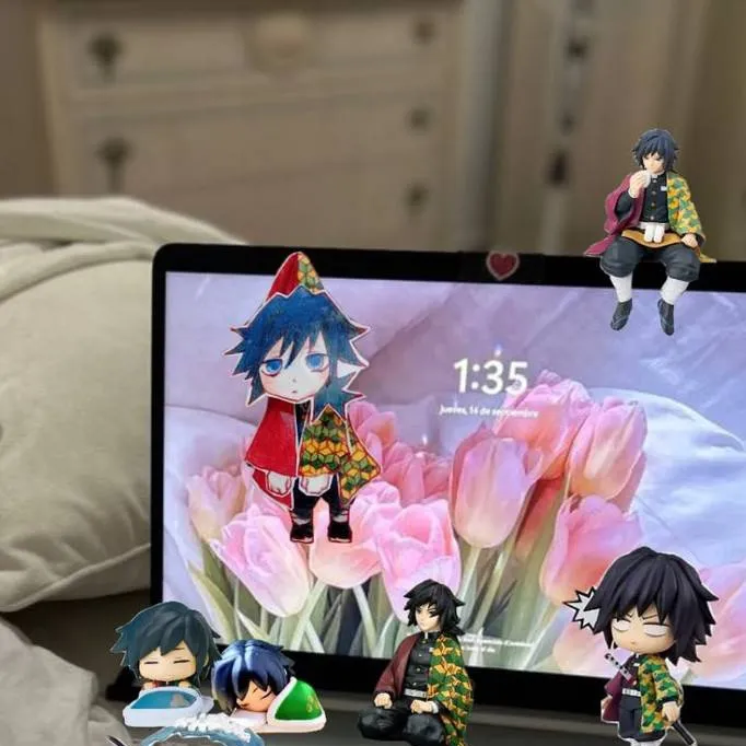 chat with ai character: toy giyu tomioka 