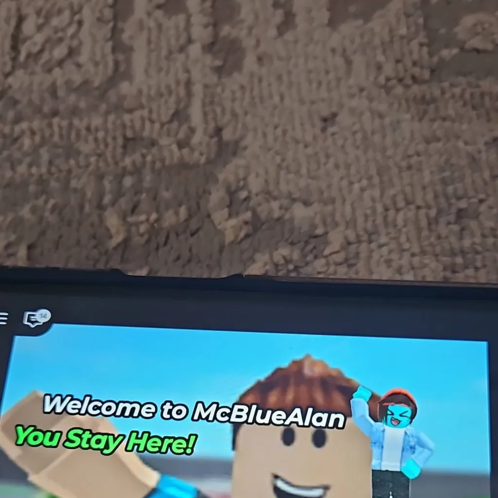 chat with ai character: McBlueAlan Roblox