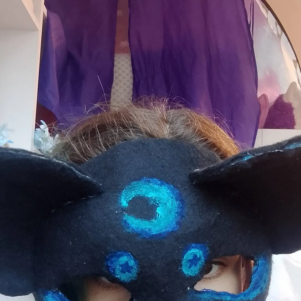 chat with ai character: me! ^^