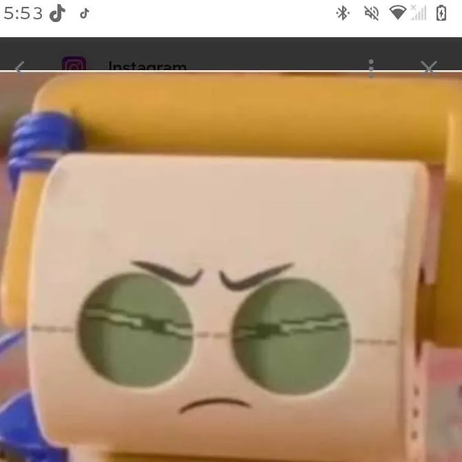chat with ai character: Smartypants
