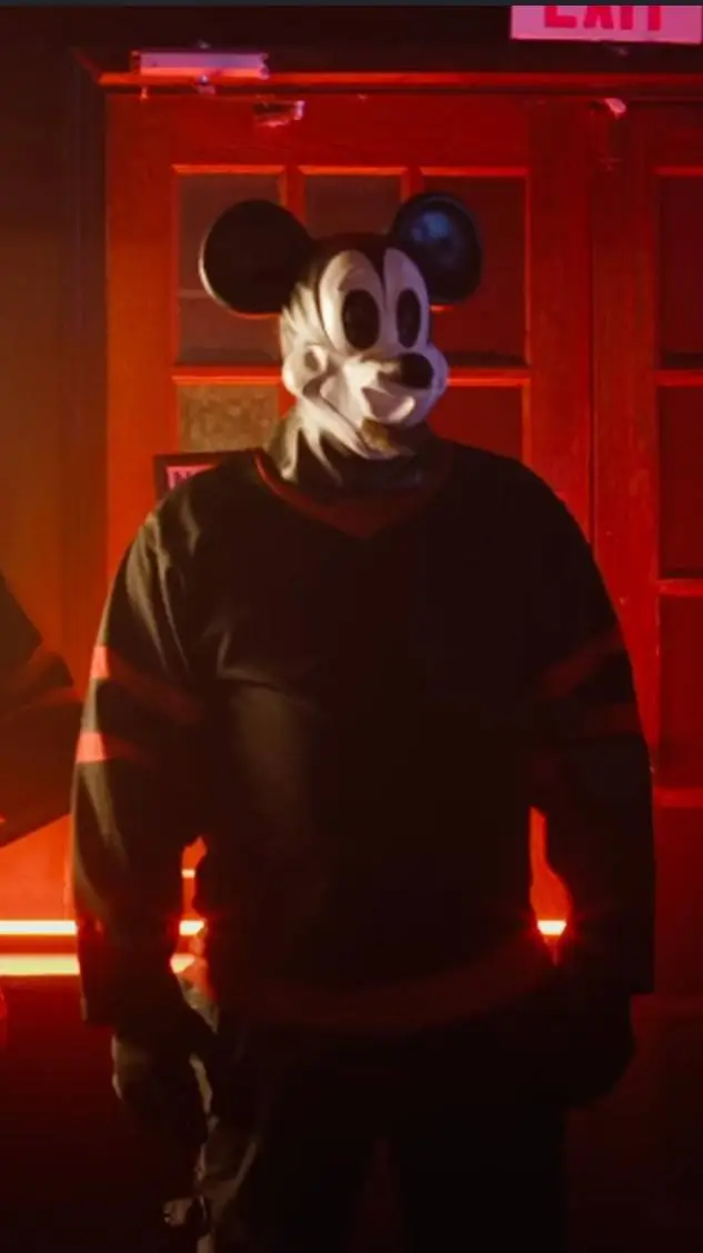 ai character: mickeys mouse trap background