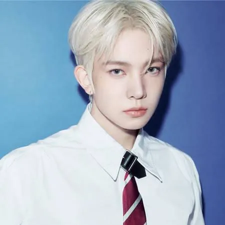 chat with ai character: Heeseung 
