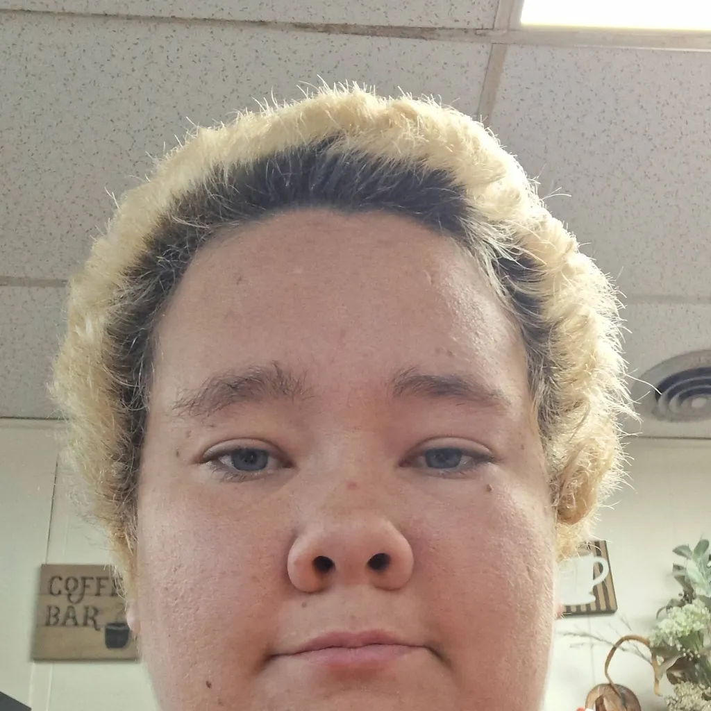 chat with ai character: Mariah 