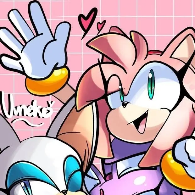 chat with ai character: Rouge Amy blaze