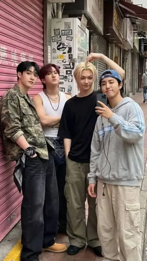 Talkie AI - Chat with Stray kids